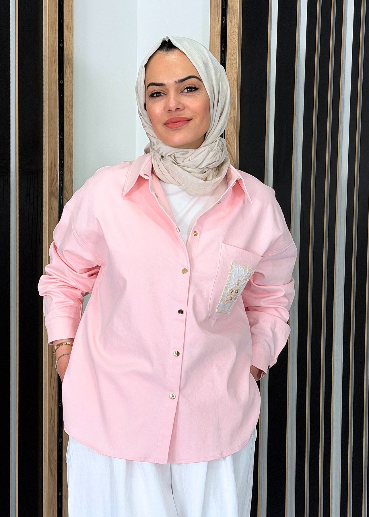 Ceremony Cebi Çiçek Nakış Detaylı Çıtçıtlı Bluz PEMBE - 1