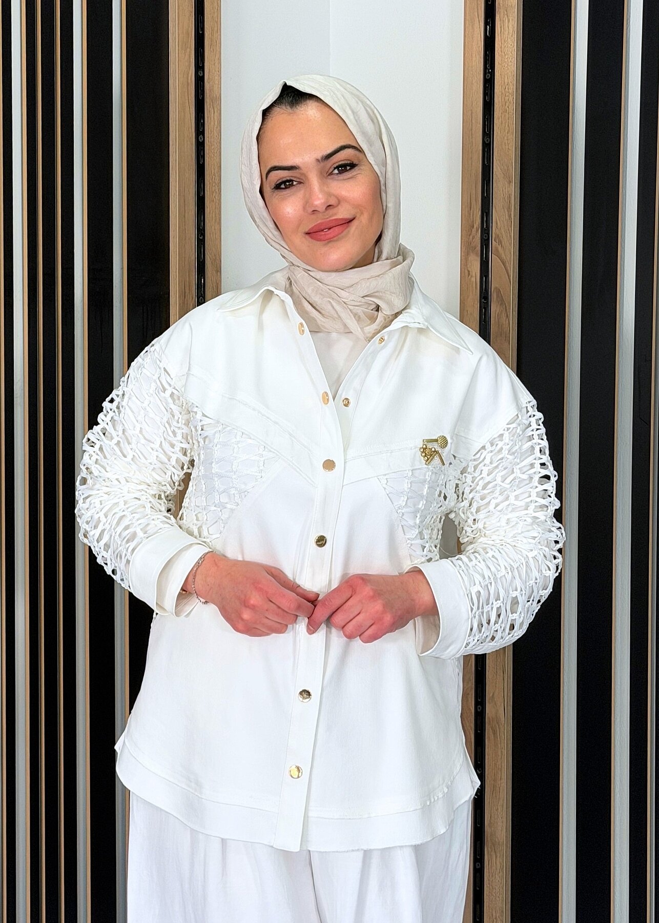 Ceremony Simetrik File Detaylı Neptün Bluz EKRU - 3