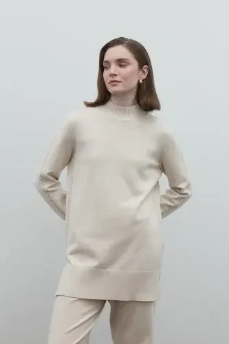 Clande Balıkçıl Yaka Triko Bluz EKRU