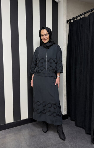 Clande Önü Boncuklu Fermuarlı Ceket SİYAH