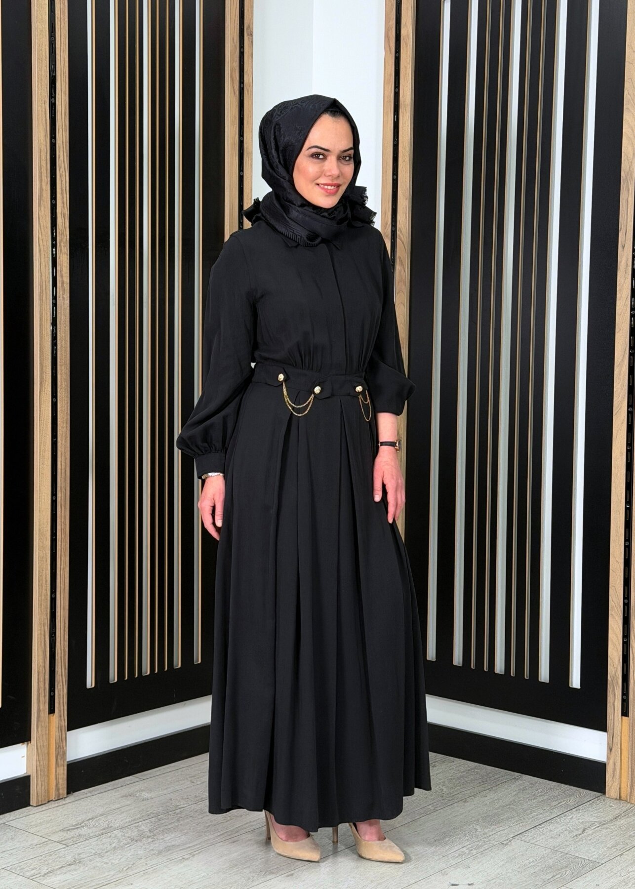 Clande Önü Zincir Detaylı Arkası Lastikli Elbise SİYAH - 3