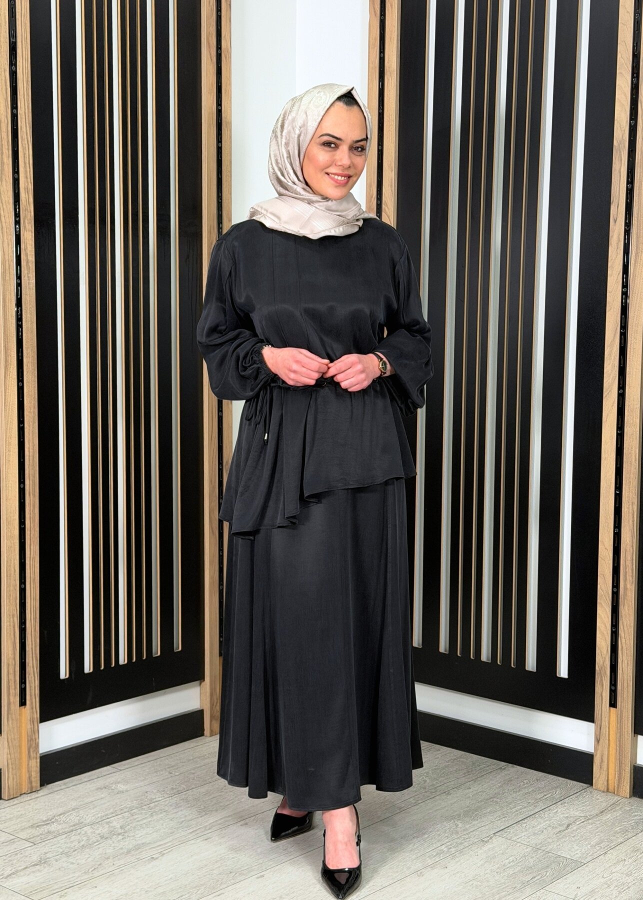 Clande Yanlardan Lastikli Cupro Etek SİYAH - 1