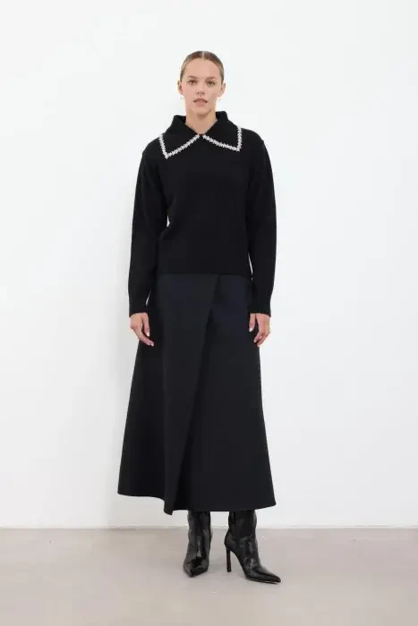 Cloche Taşlı Yakalı Triko Kazak SİYAH - 1
