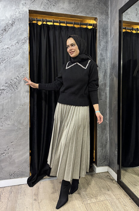 Cloche Taşlı Yakalı Triko Kazak SİYAH - 1