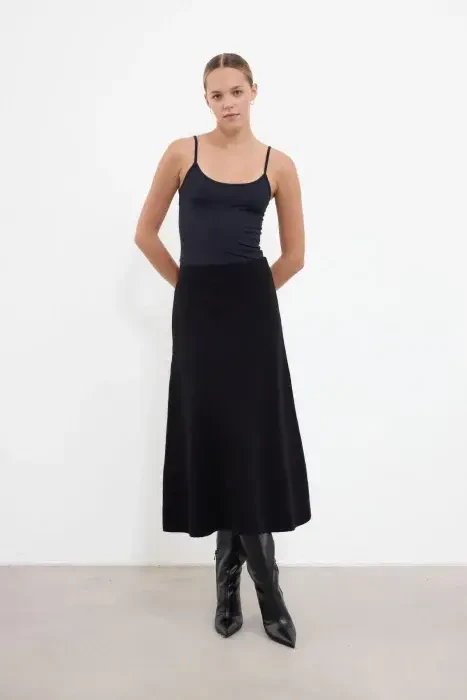 Cloche Triko Etek SİYAH - 3