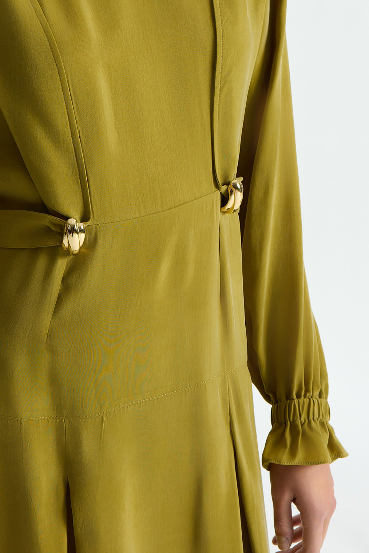 Miss Dalida Aksesuar Detaylı Cupro Elbise Amber - 3