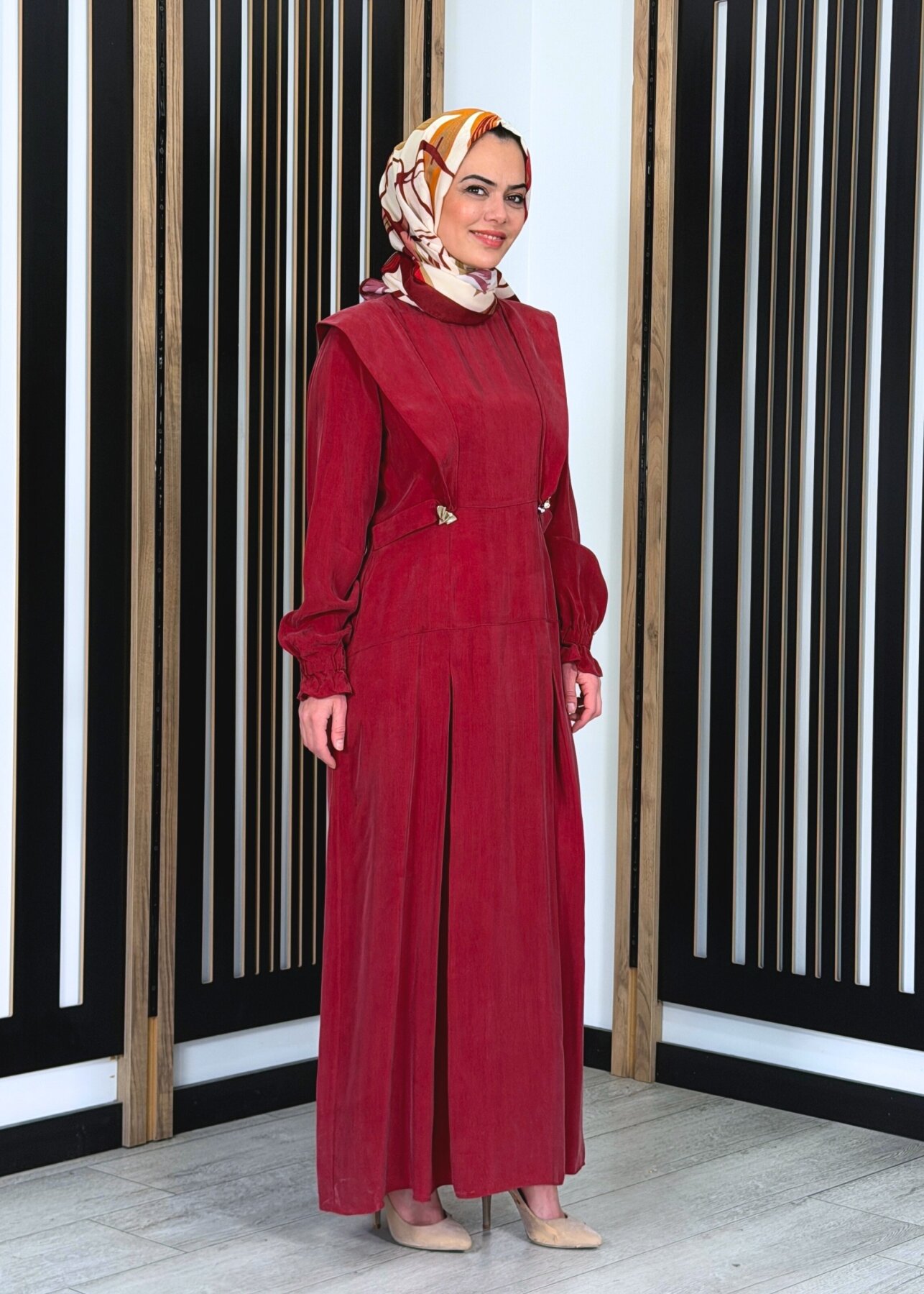 Miss Dalida Aksesuar Detaylı Cupro Elbise Cherry - 1