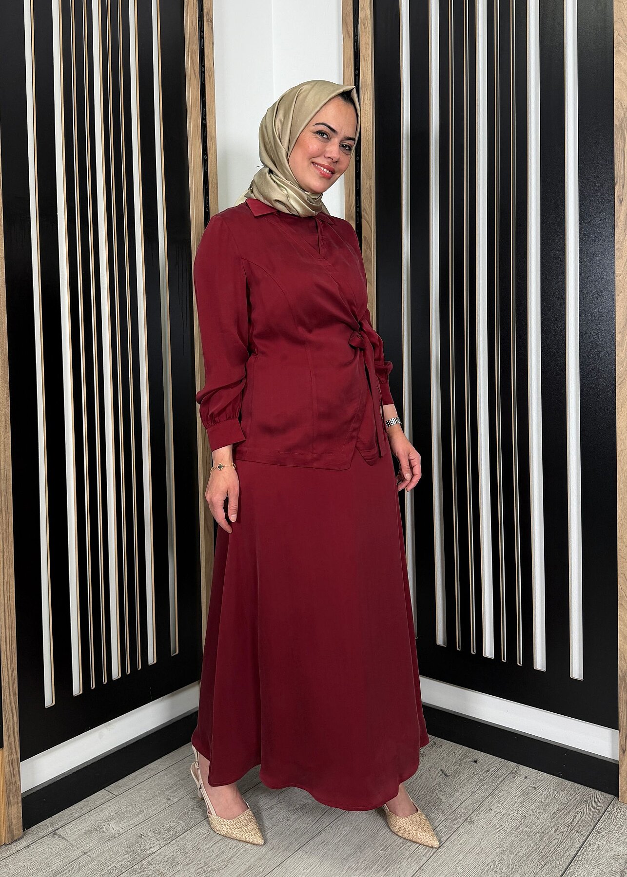 Miss Dalida Bağlama Detaylı Cupro Gömlek Cherry - 3