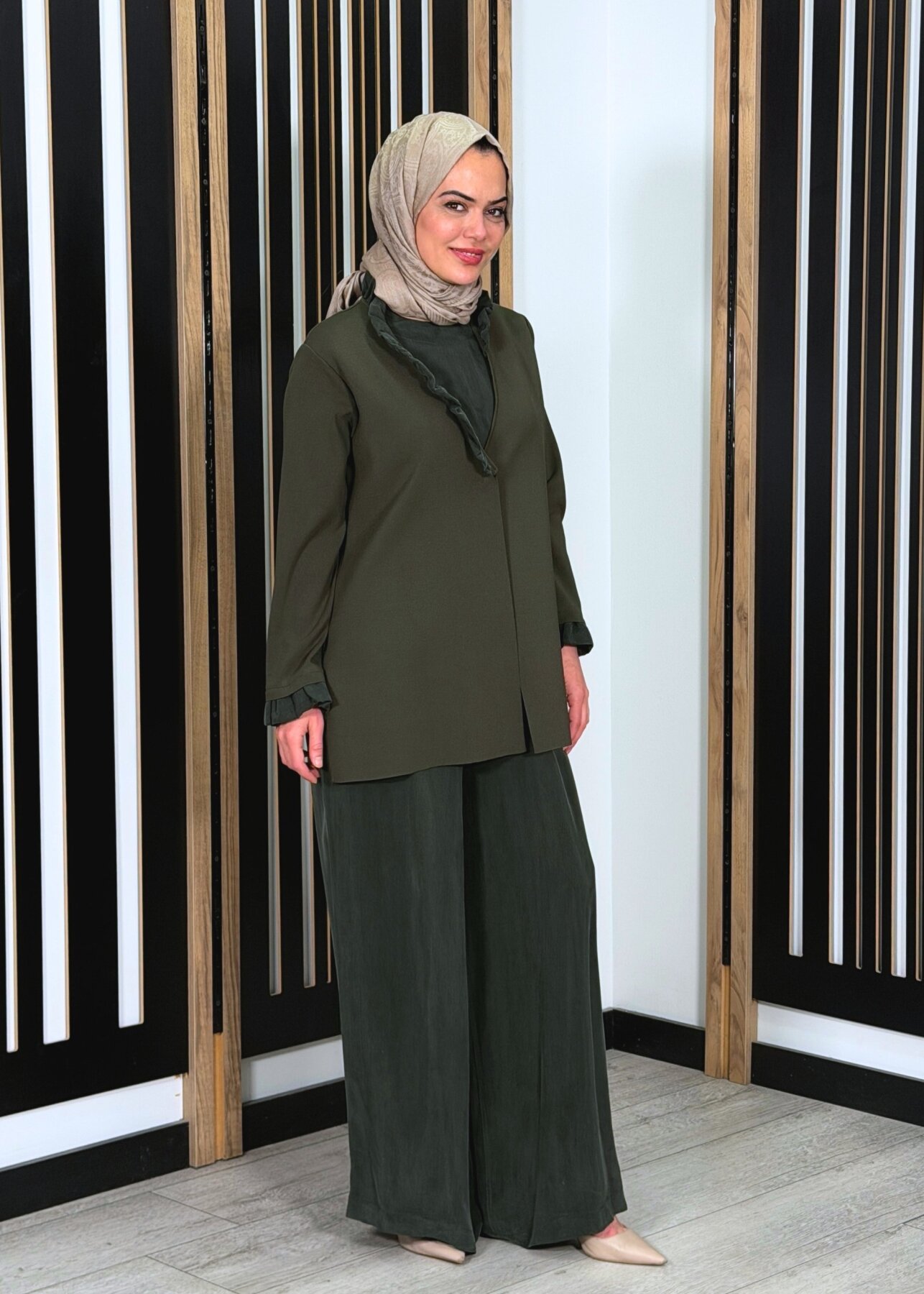 Miss Dalida Cepli Düz Renk Cupro Pantolon KHAKİ - 3