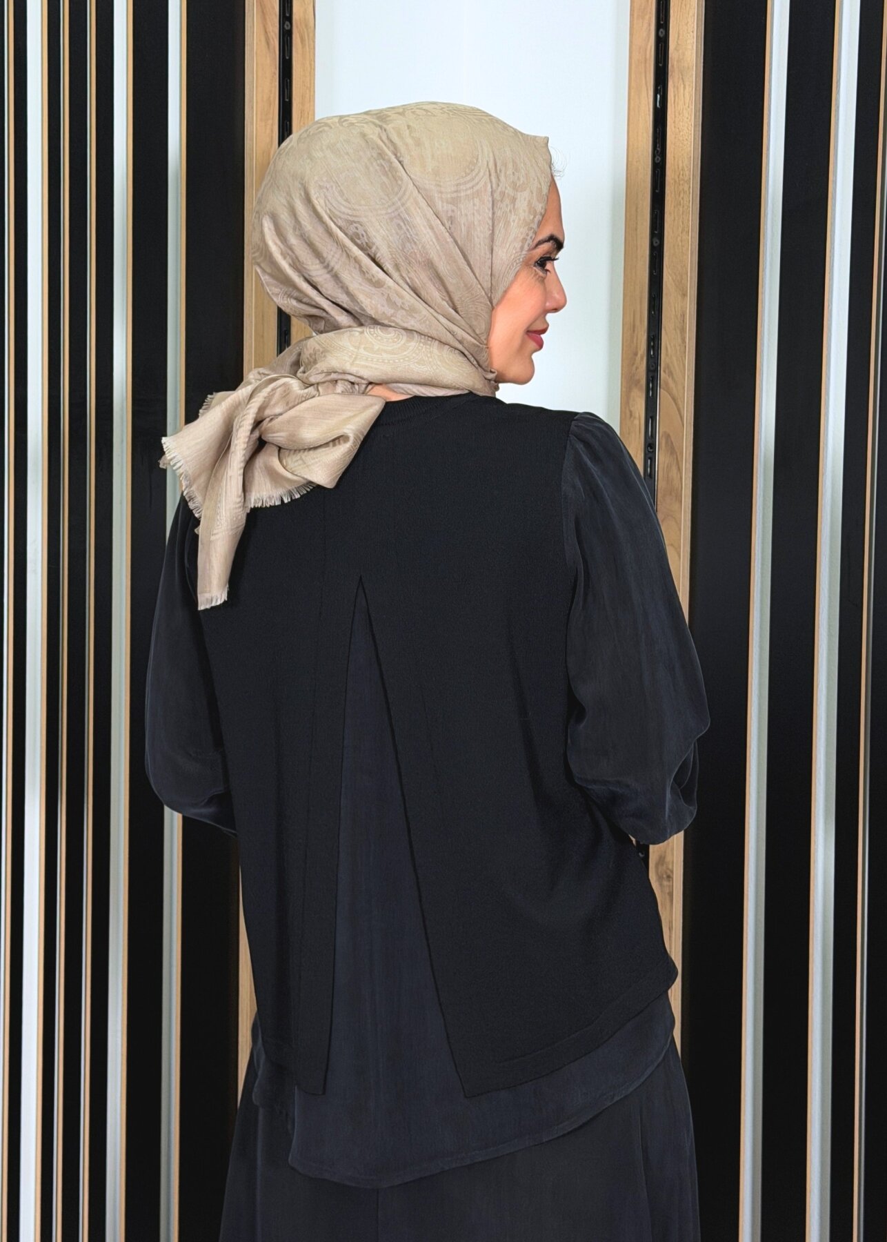 Miss Dalida Evaze Kesim Bileği Lastikli Tunik BLACK - 4