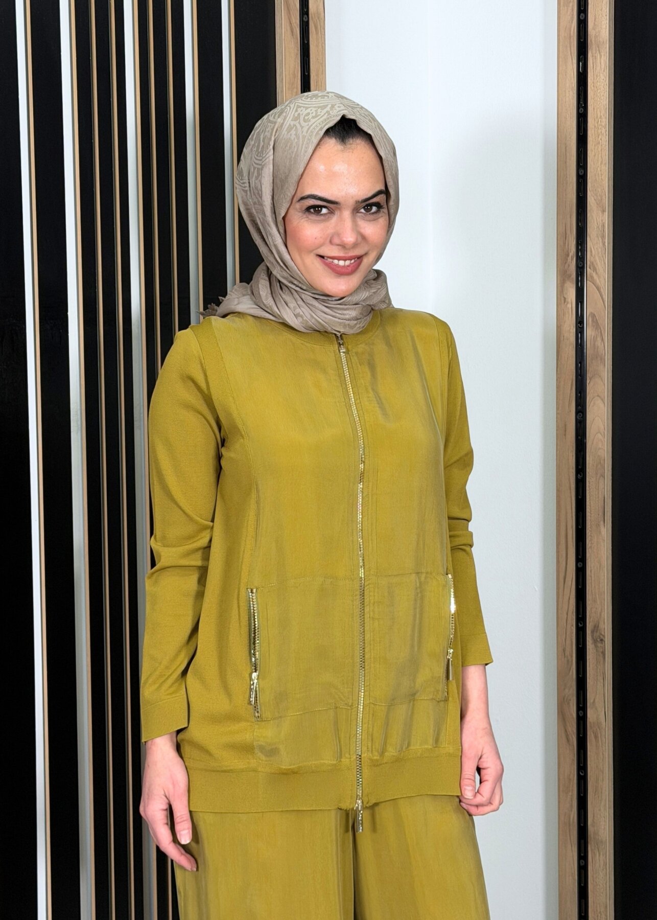 Miss Dalida Fermuarlı Cupro Detaylı Triko Ceket Amber - 2