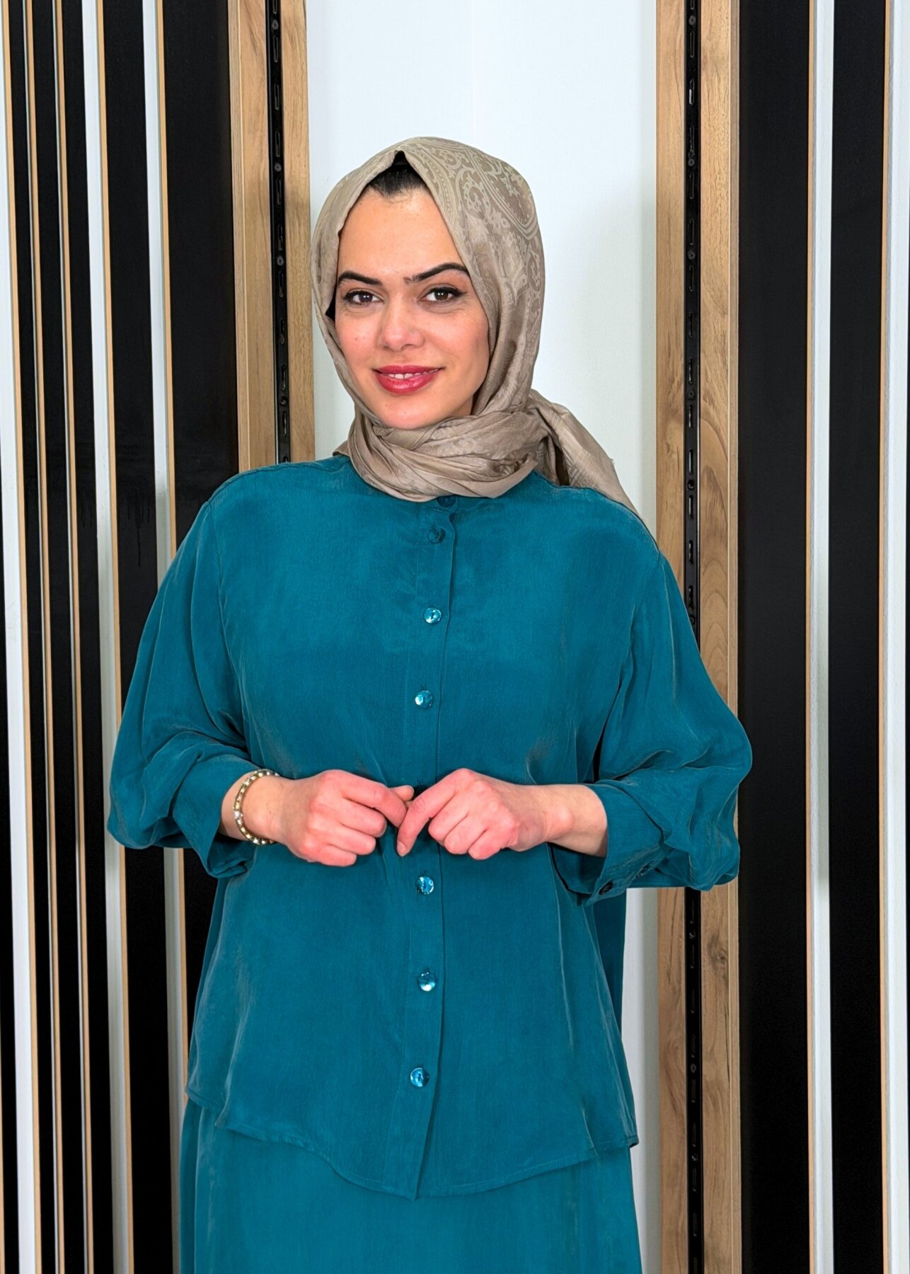 Miss Dalida Hakim Yaka Cupro Tunik North Sea - 1