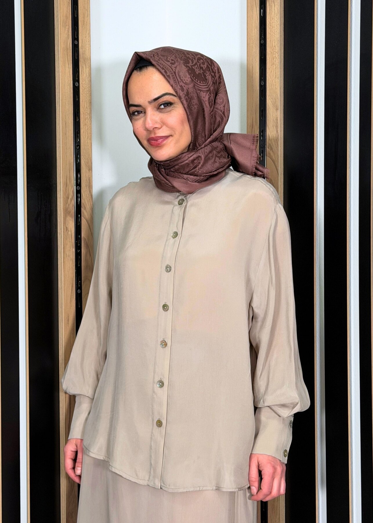 Miss Dalida Hakim Yaka Cupro Tunik Stone - 1