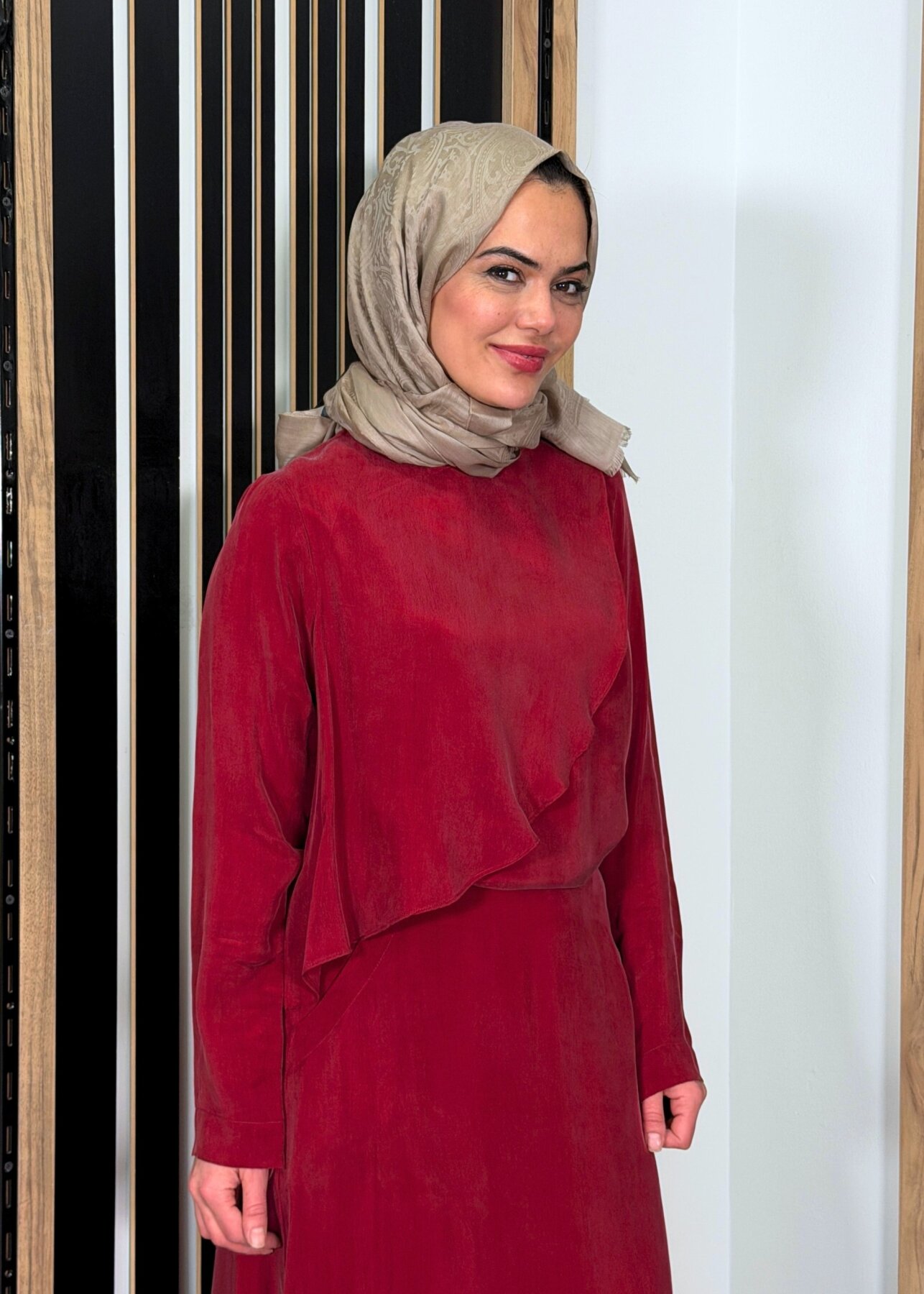 Miss Dalida Ön Kısmı Hareketli Cupro Tunik Cherry - 2