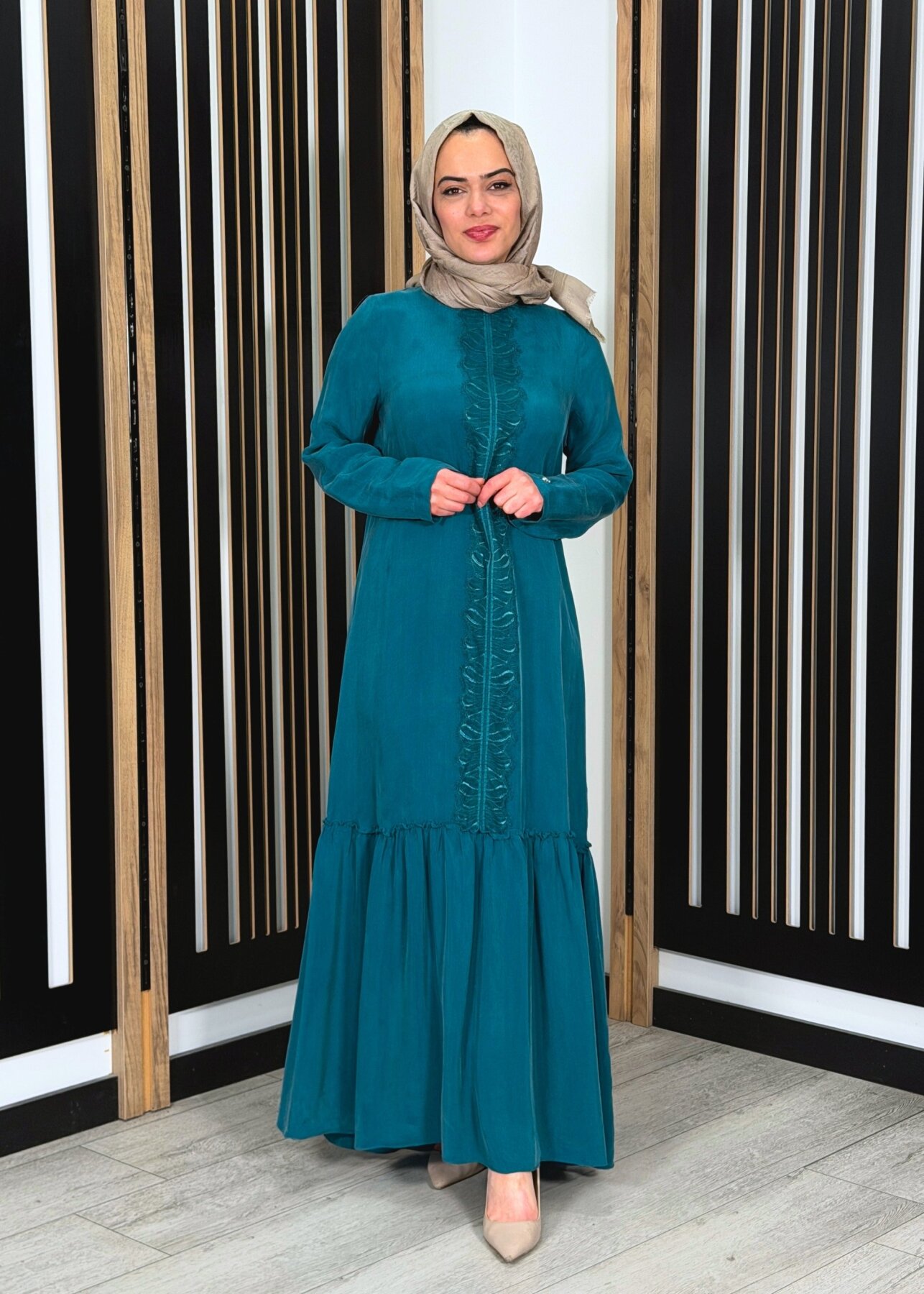 Miss Dalida Önü Dantelli Cupro Elbise North Sea - 2