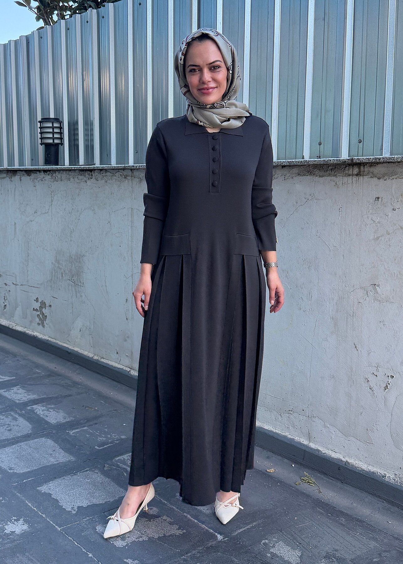Miss Dalida Pile Detaylı Gömlek Yaka Uzun Elbise KHAKİ - 4