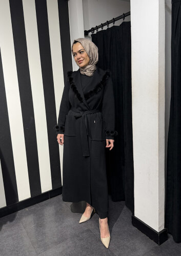 Miss Dalida Ponponlu Hırka BLACK