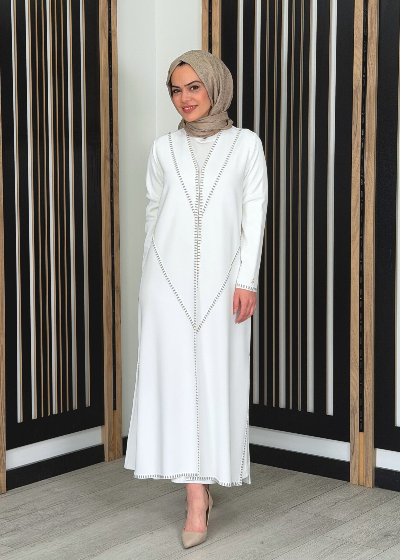 Miss Dalida Tiktak Detaylı Düz Renk Triko Hırka EKRU - 3