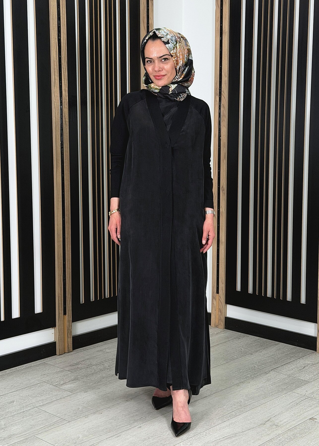 Miss Dalida Triko Detaylı V Yaka Cupro Kap SİYAH - 2