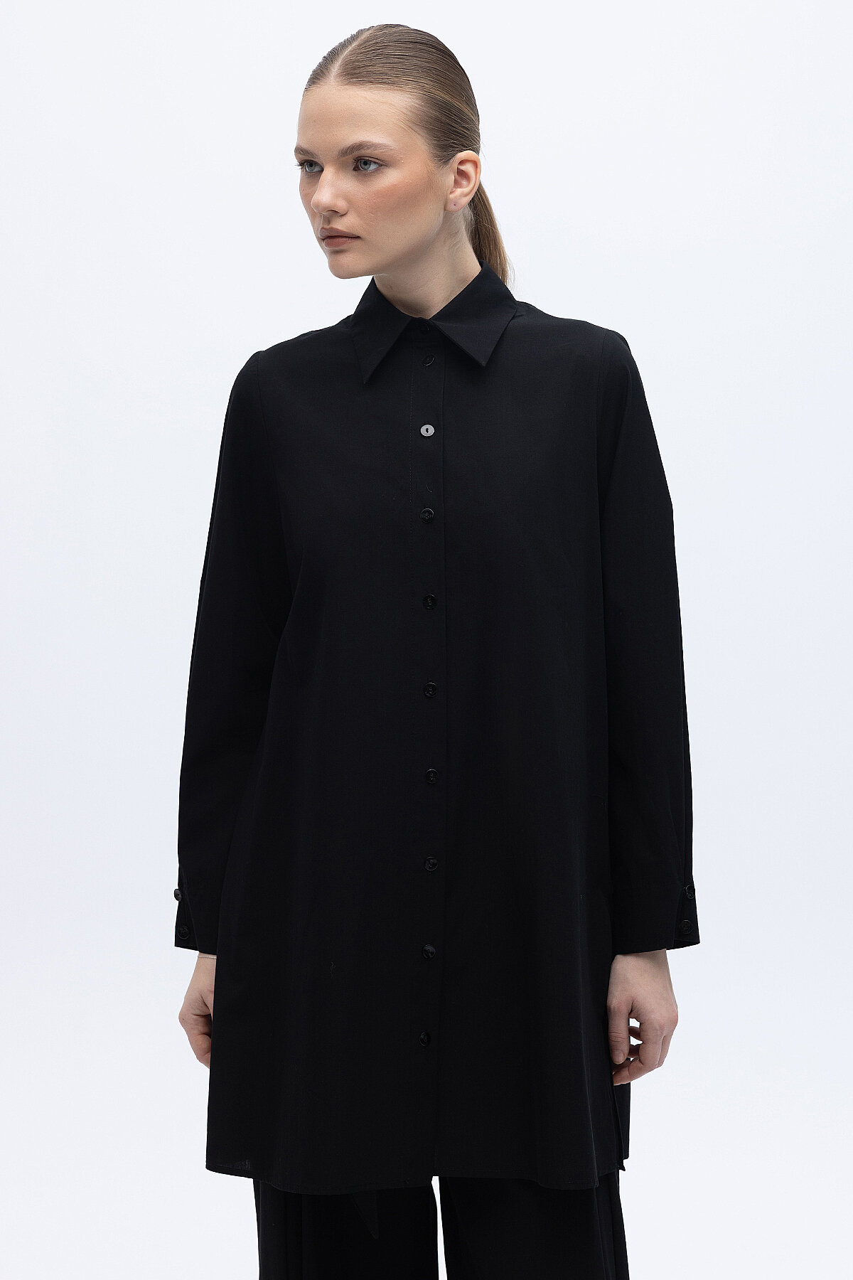 Miss Dalida Yanları Yırtmaçlı Düz Renk Poplin Gömlek BLACK - 1