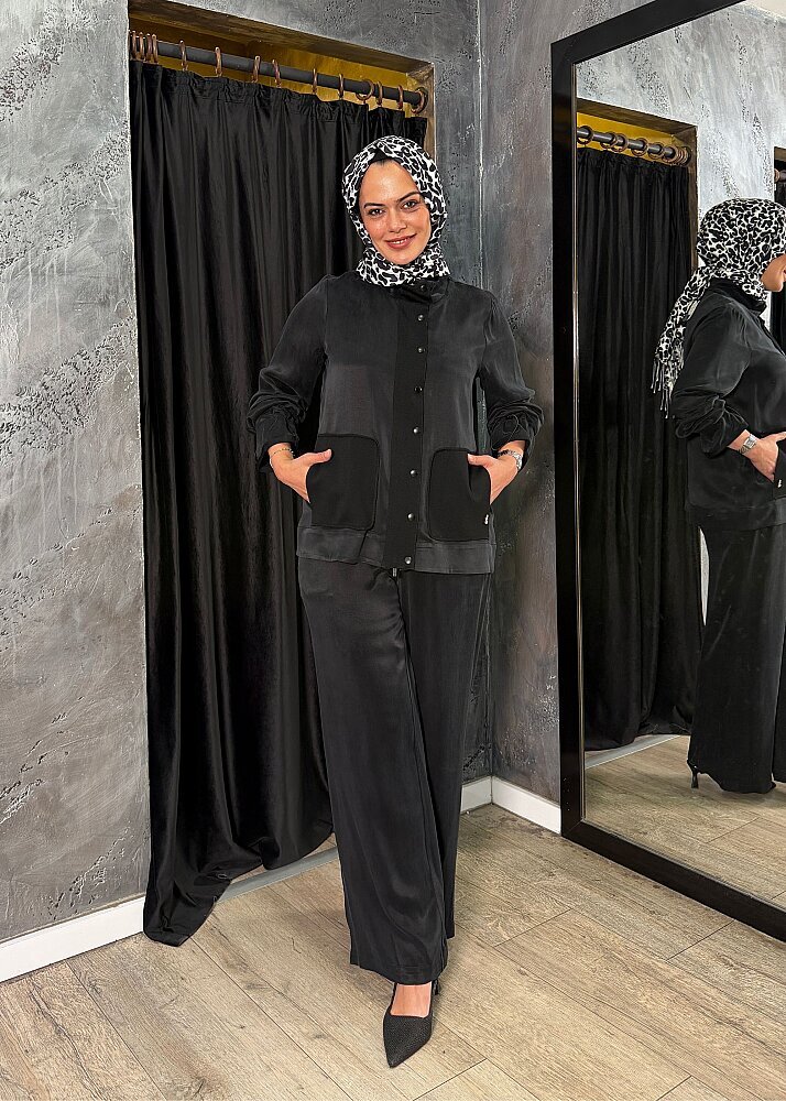 Miss Dalida Yüksek Yaka Cepli Minimal Ceket BLACK