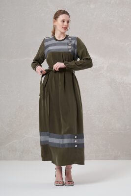 MissWhence Önü Düğme Detaylı İpek Elbise HAKİ - 1