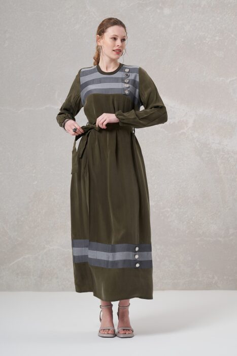 MissWhence Önü Düğme Detaylı İpek Elbise HAKİ - 1