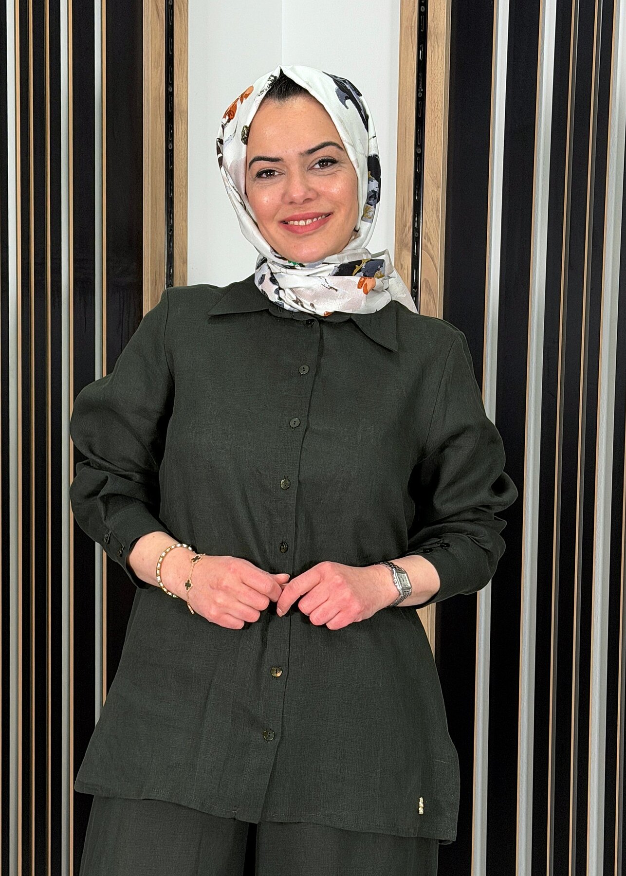 MissDalida Erkek Yaka Düz Renk Keten Gömlek KHAKİ - 3