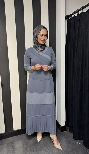 MissDalida V Yaka Triko Elbise Bullet - 2