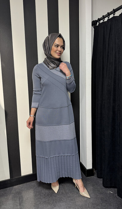 MissDalida V Yaka Triko Elbise Bullet - 3