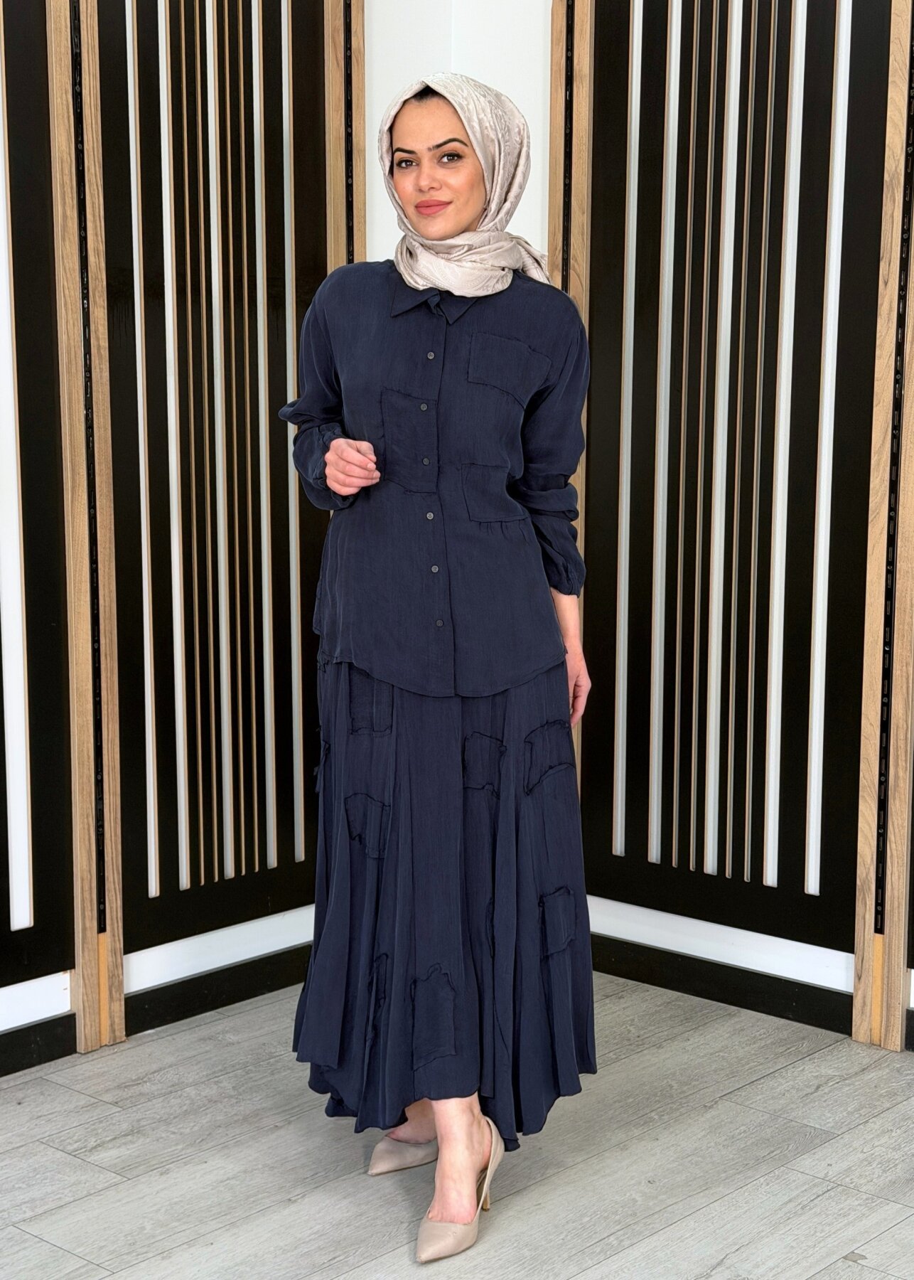 MissWhence Asimetrik Dikişli Etekli Takım LACİVERT - 3