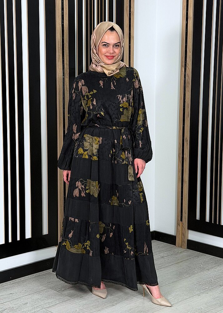 MissWhence Dantel Detaylı Çiçek Desenli Elbise SİYAH