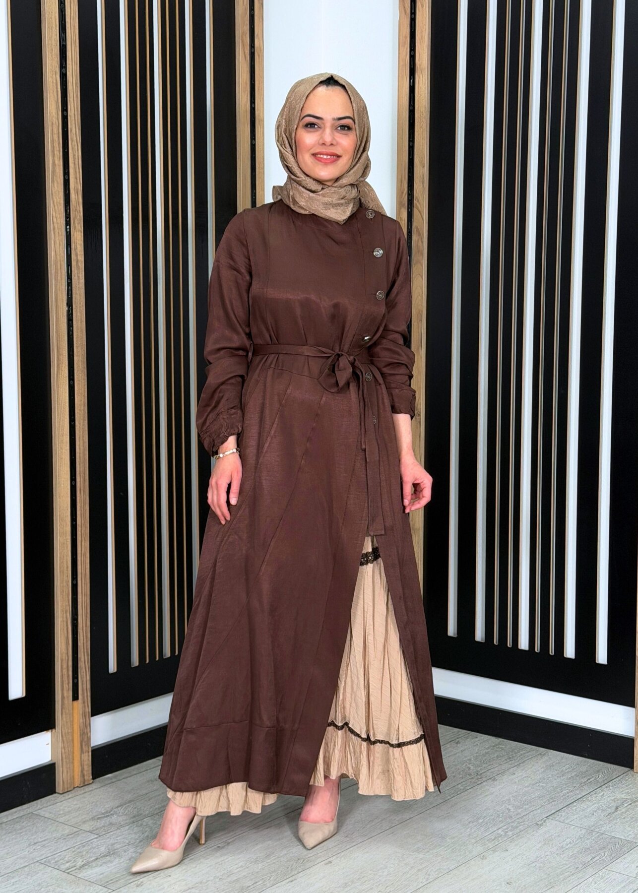 MissWhence Düğme Detaylı Elbise KAHVE - 2