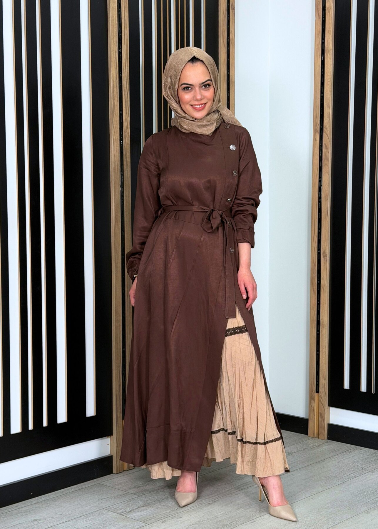 MissWhence Düğme Detaylı Elbise KAHVE - 1