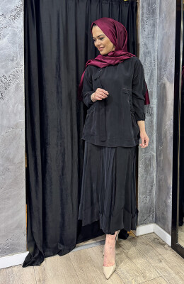 MissWhence Etek Ucu Pliseli Etek SİYAH - 4