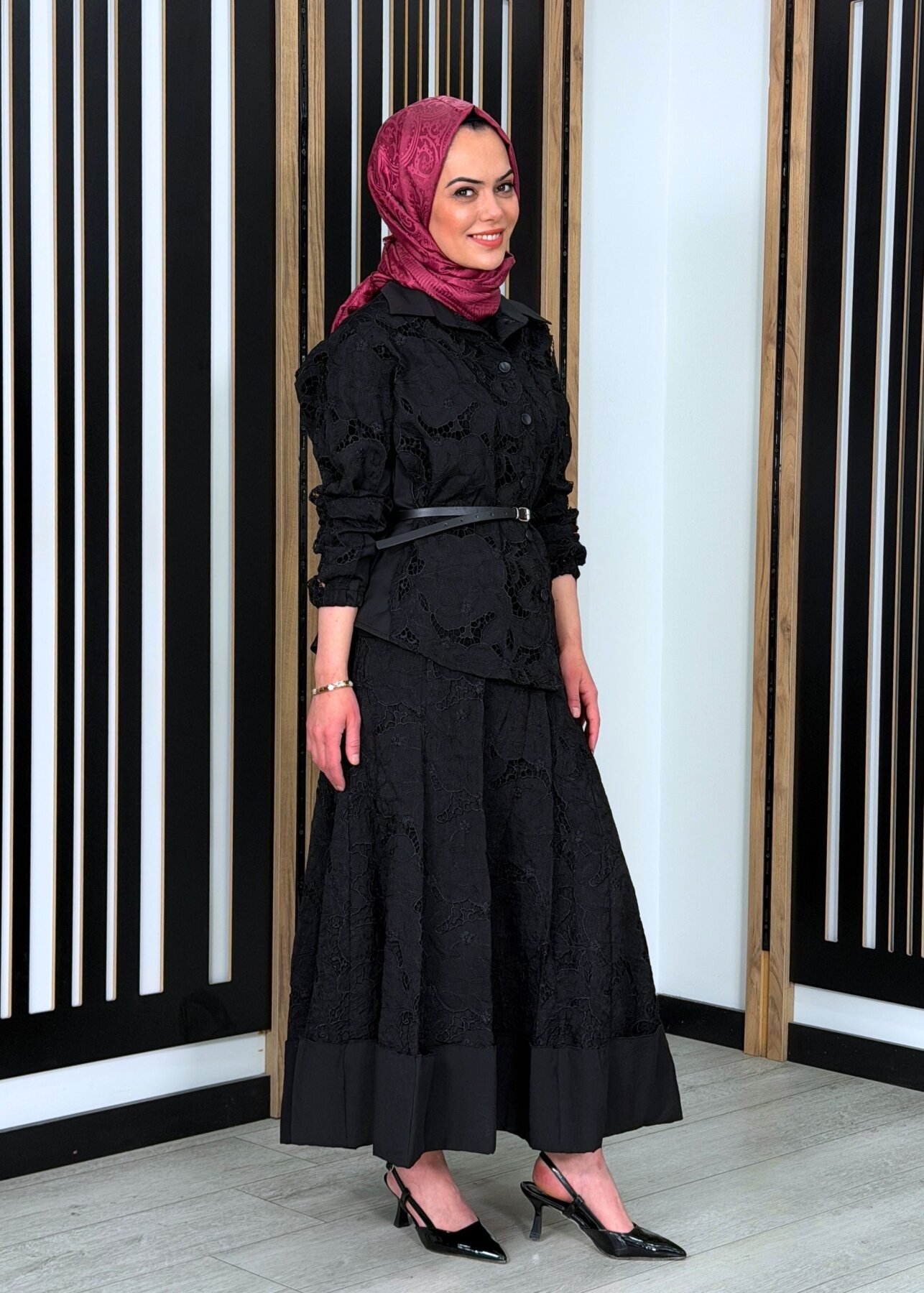 MissWhence Güpürlü Etekli Takım SİYAH - 2