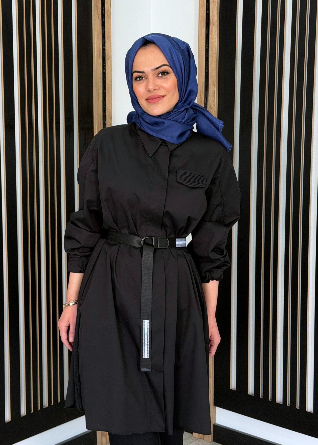 MissWhence Kemerli Gömlek SİYAH - 3