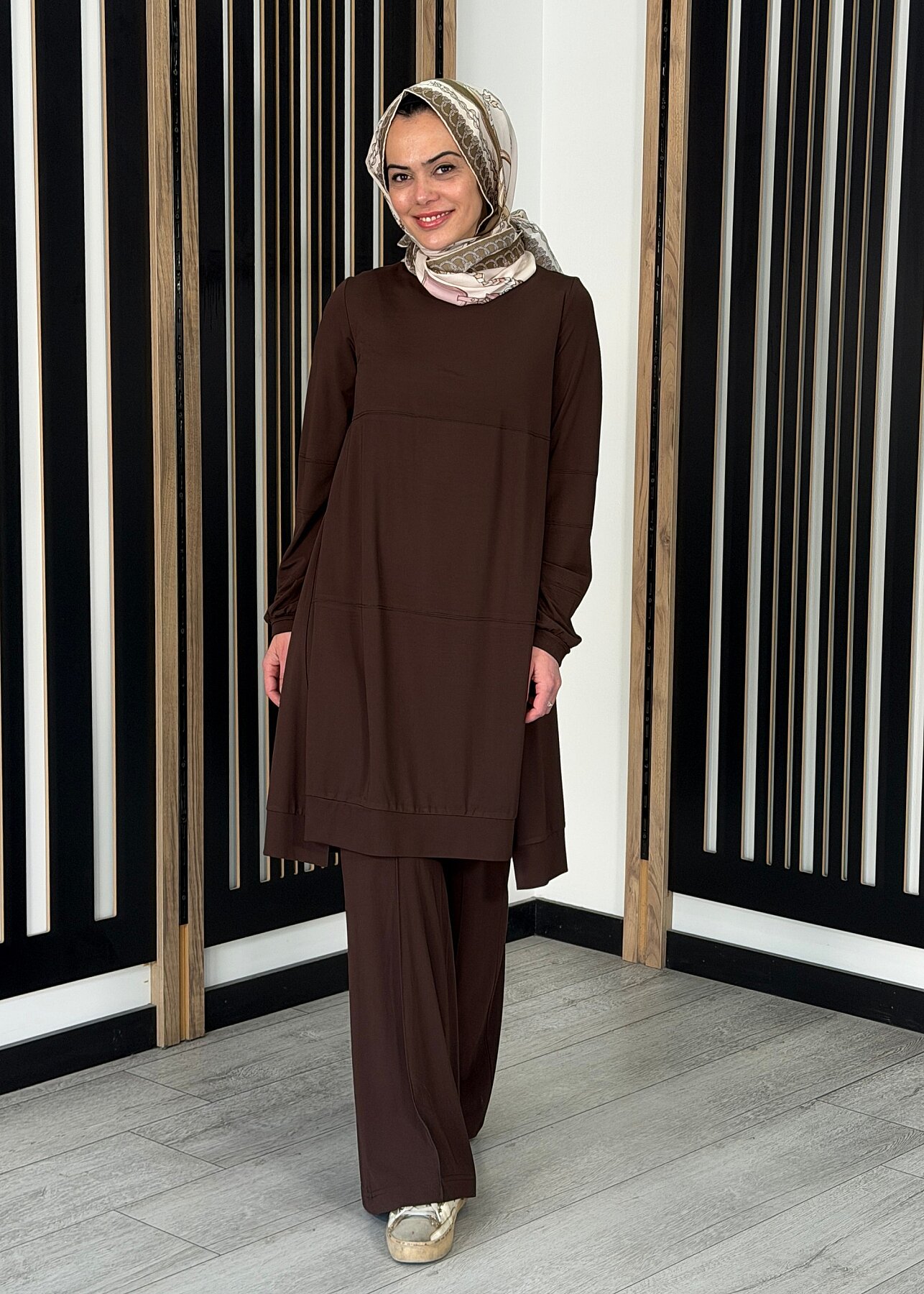 MissWhence Nervürlü Bol Paça Pantolon KAHVE - 3