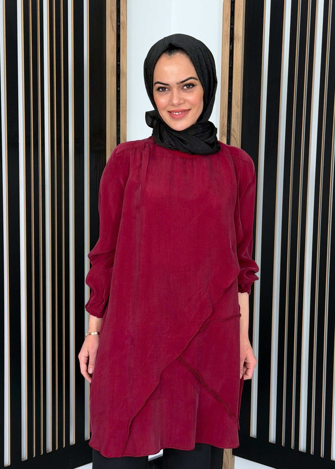 MissWhence Önü Fırfır Detaylı Tunik BORDO - 2