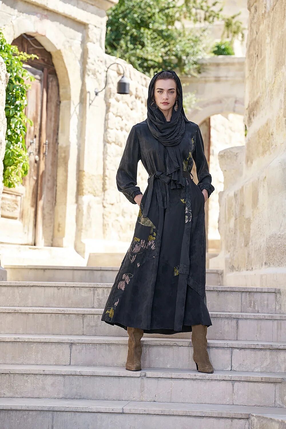 MissWhence Önü Şeritli Kendinden Desenli Elbise SİYAH - 3