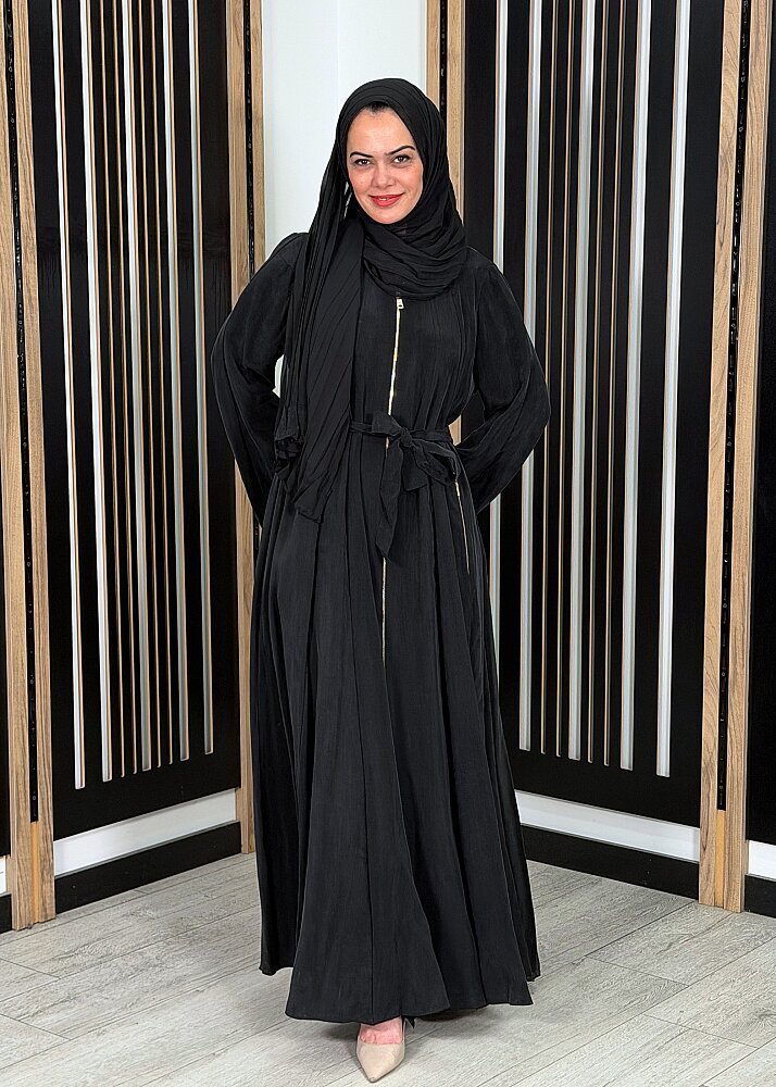 MissWhence Şallı Kuşaklı İpek Elbise SİYAH