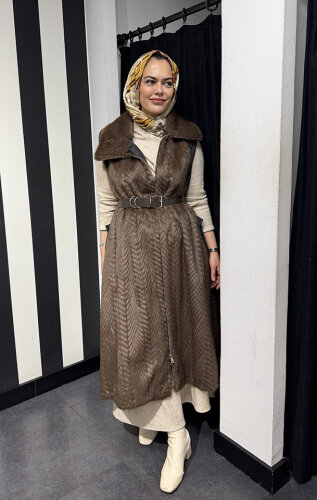 MissWhence Yakası Kürk Detaylı Kemerli Yelek KAHVE