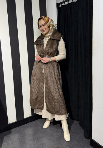 MissWhence Yakası Kürk Detaylı Kemerli Yelek KAHVE - 2