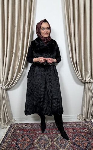 MissWhence Yakası Kürk Detaylı Kemerli Yelek SİYAH