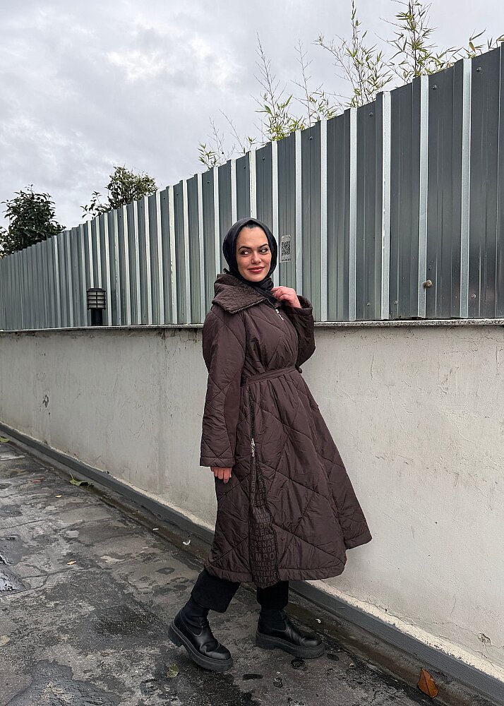 MissWhence Yakası Yazı Baskılı Şişme Mont KAHVE - 5