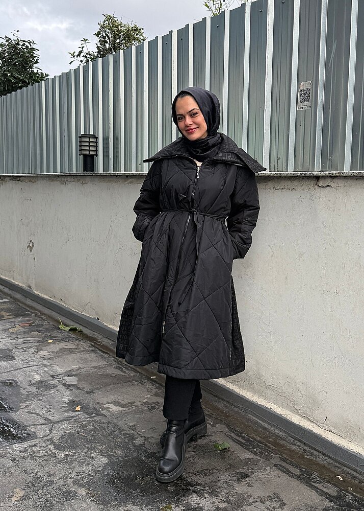 MissWhence Yakası Yazı Baskılı Şişme Mont SİYAH - 4