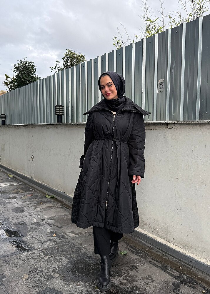 MissWhence Yakası Yazı Baskılı Şişme Mont SİYAH - 6