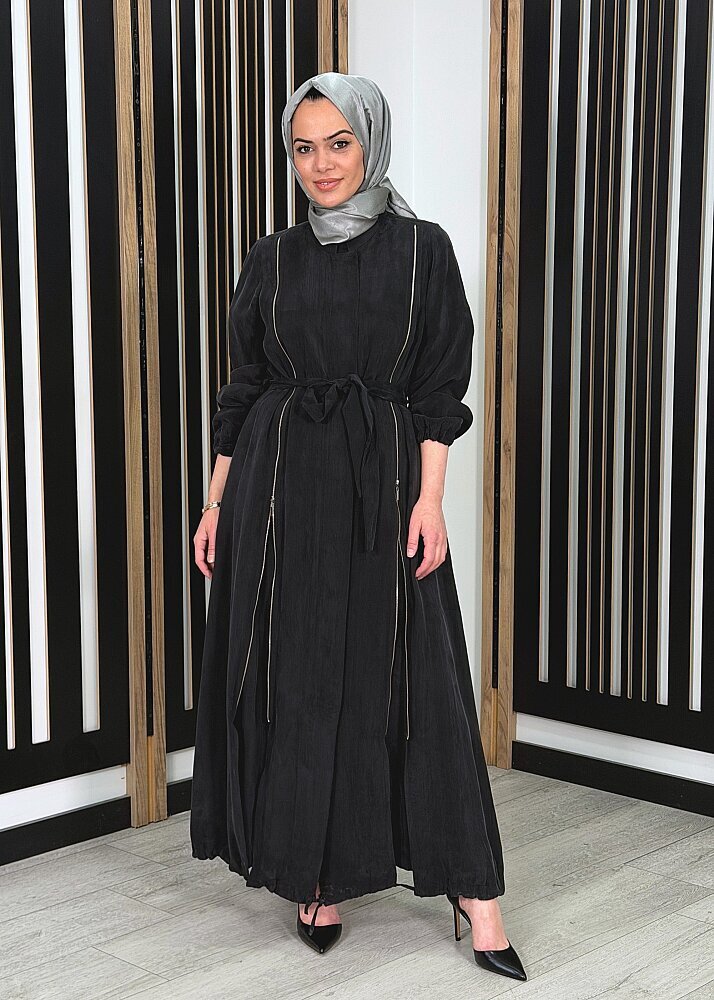 MissWhence Yanlardan Fermuarlı Ferace SİYAH