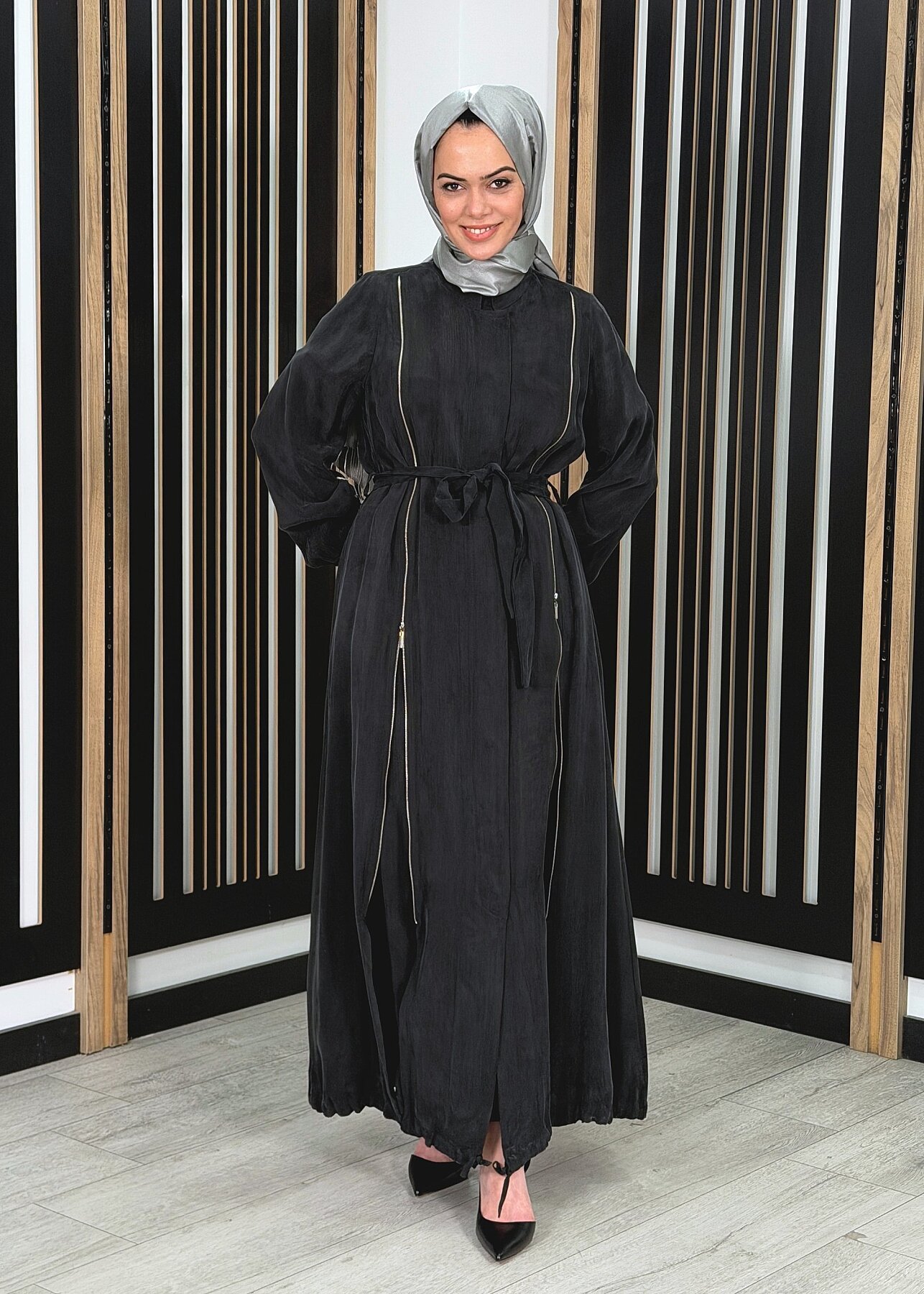 MissWhence Yanlardan Fermuarlı Ferace SİYAH - 3