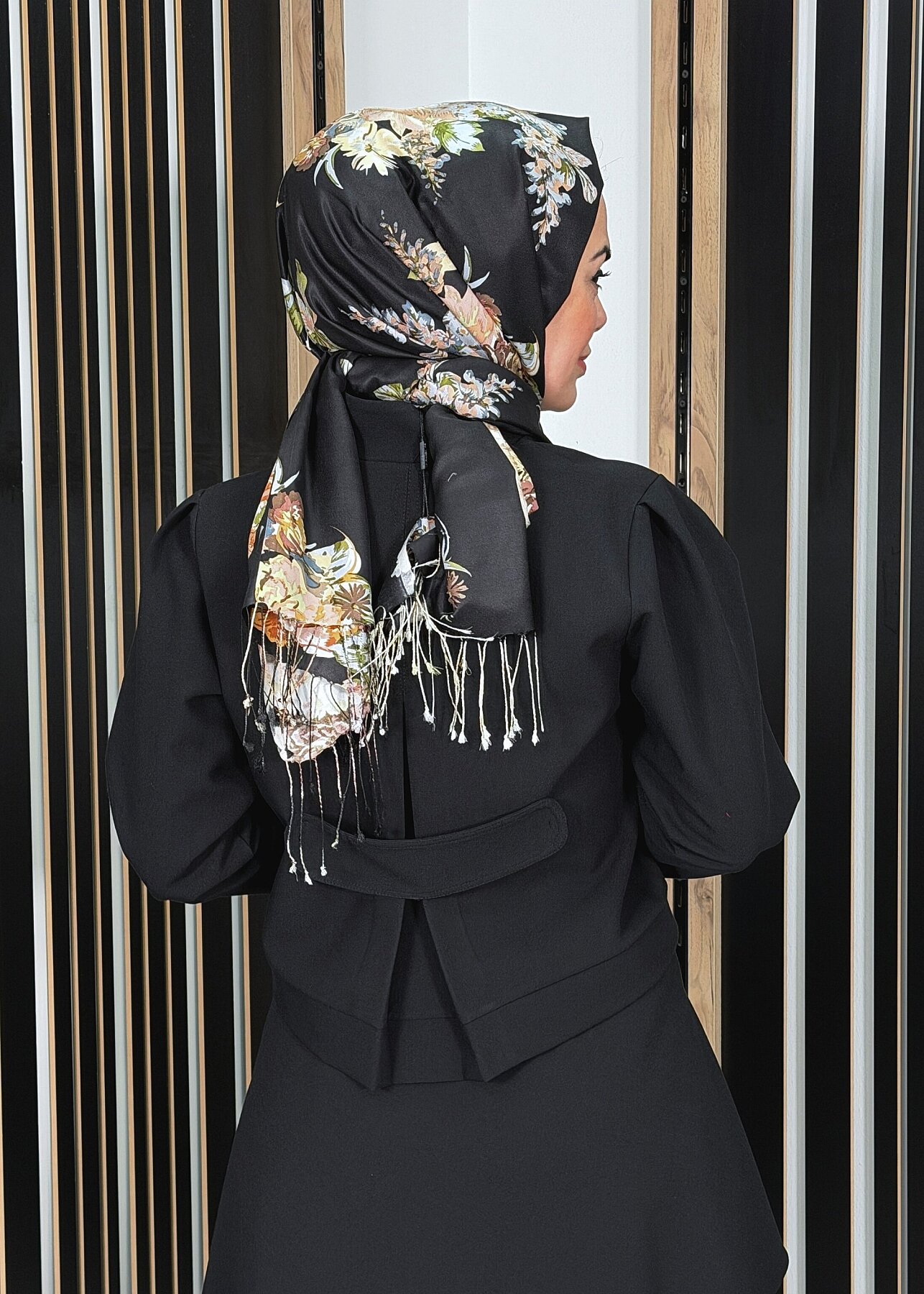 Noİ Double Krep Omuzları Pileli Fermuarlı Kısa Ceket SİYAH - 4